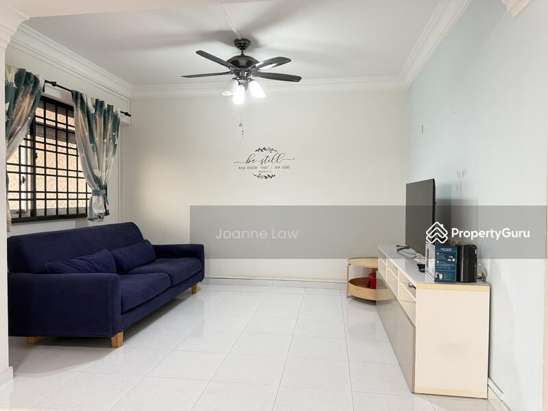 Prop-GPT: HDB Flat: D19 Serangoon 502 Serangoon North Avenue 4
