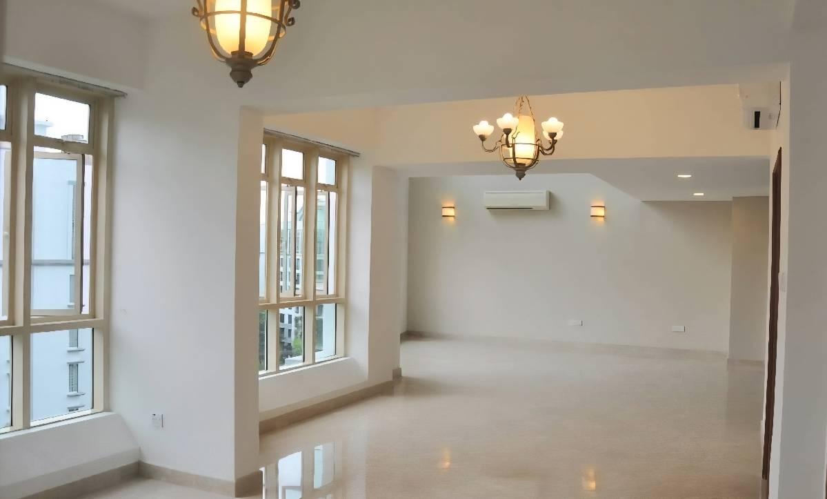 Prop-GPT: Condominium: D21 Hume Avenue Parc Palais