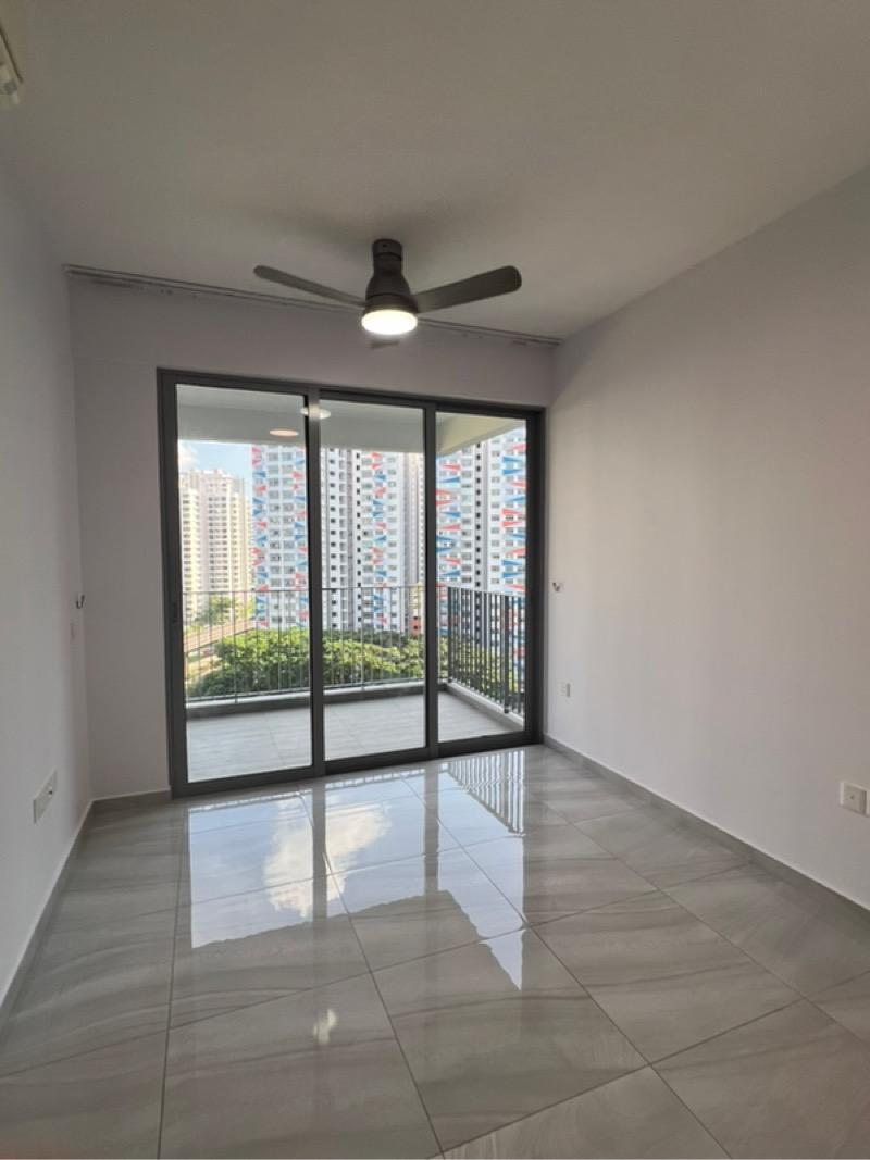 Prop-GPT: Condominium: D28 Seletar High Park Residences