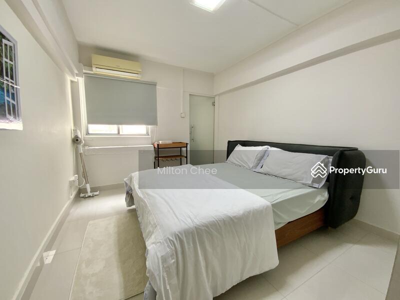 Prop-GPT: HDB Flat: D04 Telok Blangah 50 Telok Blangah Drive