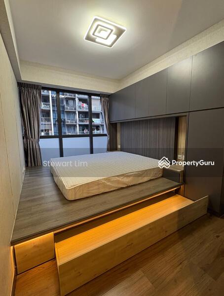 Prop-GPT: Condominium: D22 Boon Lay Lake Grande