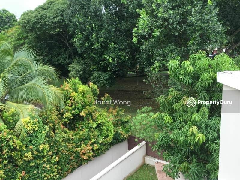 Spacious 3-Storey Semi-D Surrounded by Greenery