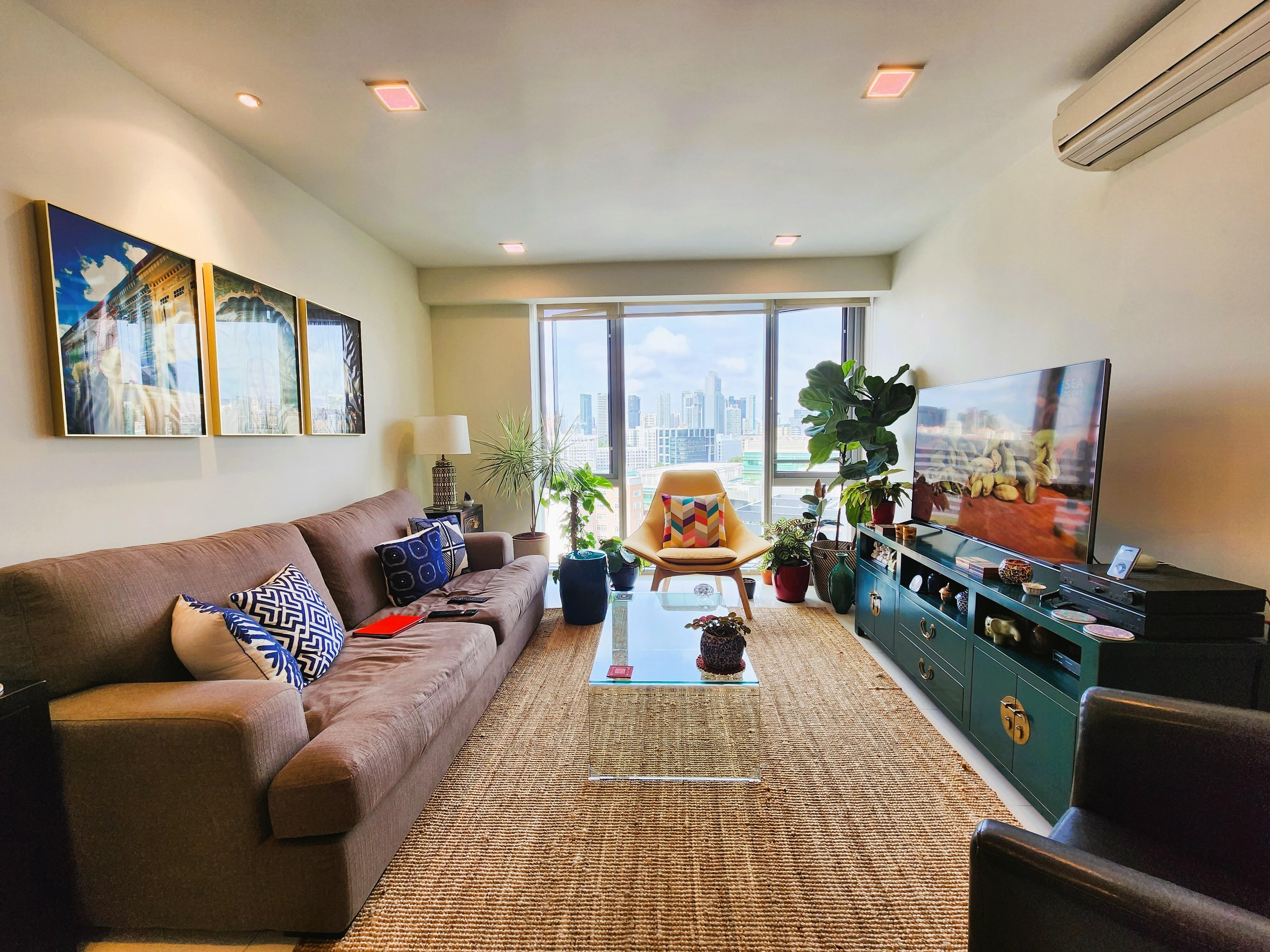 Prop-GPT: Apartment: D09 Cairnhill The Cathay Residences