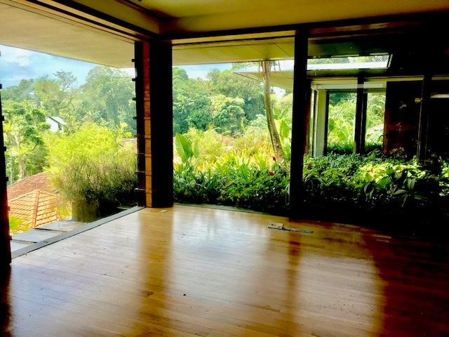 Modern, Stunning Good Class Bungalow at Cluny for Rent