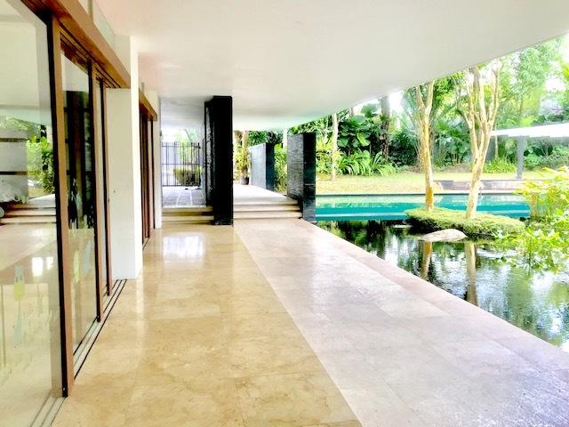  Modern, Stunning Good Class Bungalow at Cluny for Rent