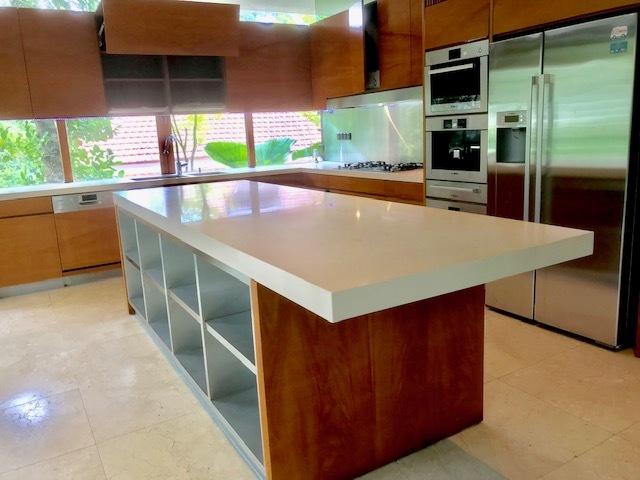  Modern, Stunning Good Class Bungalow at Cluny for Rent