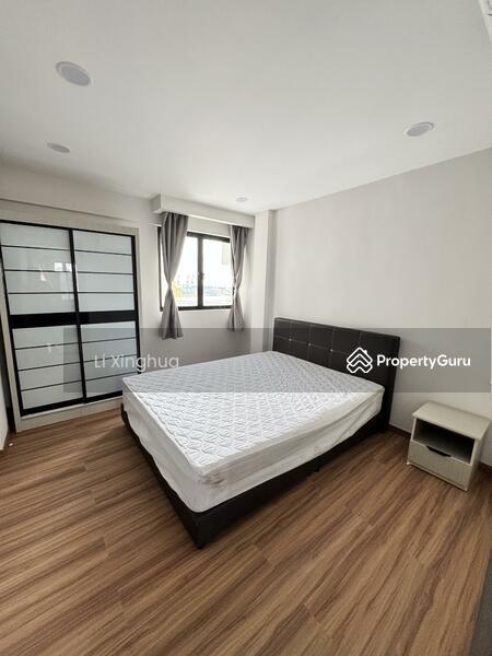 102 Spottiswoode Park Road