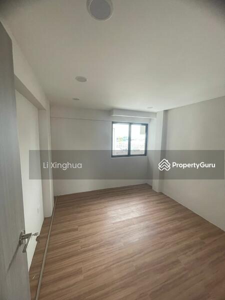 102 Spottiswoode Park Road