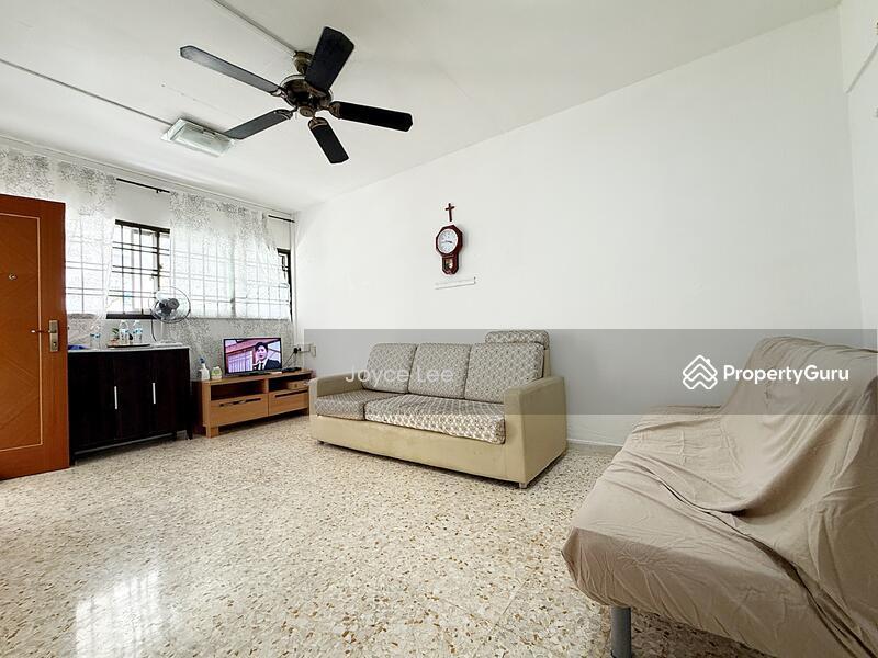 109 Tampines Street 11