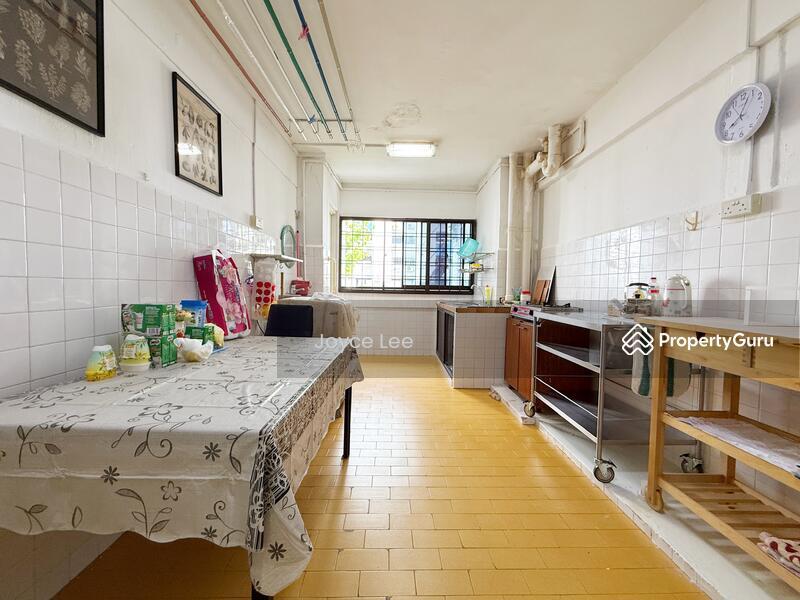 109 Tampines Street 11