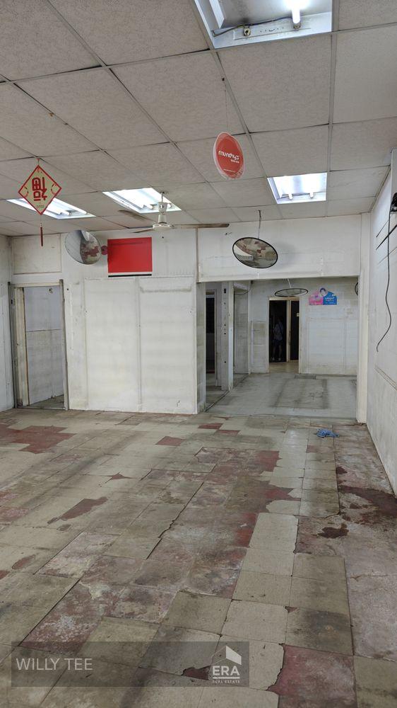 Prop-GPT: Shophouse: D15 Siglap Opera Estate