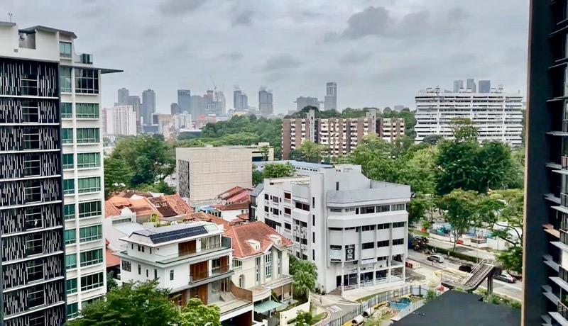 Prop-GPT: Condominium: D09 Cairnhill The Atelier
