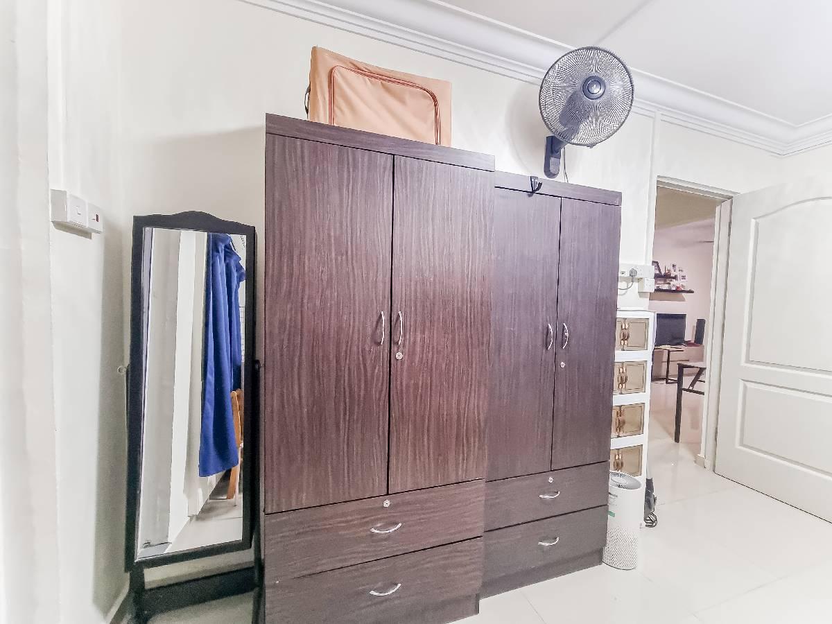 467 Jurong West Street 41 HDB Apartment Room Rental, $1,200, 1 Bed 1 Bath 129 sqft $9.30 psf