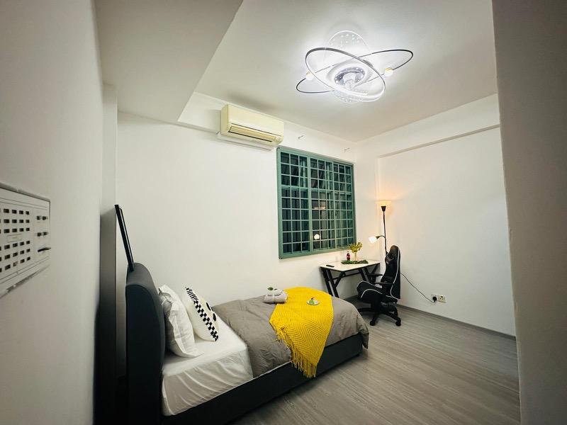 Changi Court Condominium Room Rental, $1,668, 1 Bed 1 Bath 220 sqft $7.58 psf