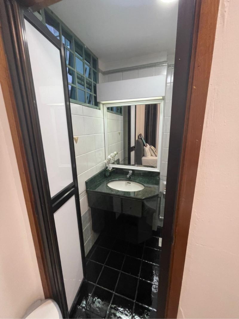 Changi Court Condominium Room Rental, $1,668, 1 Bed 1 Bath 220 sqft $7.58 psf