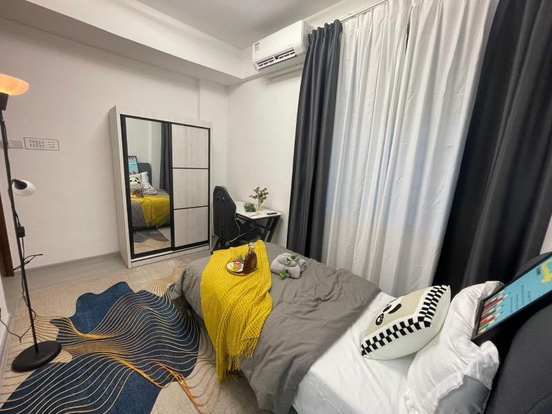 Changi Court Condominium Room Rental, $1,668, 1 Bed 1 Bath 220 sqft $7.58 psf