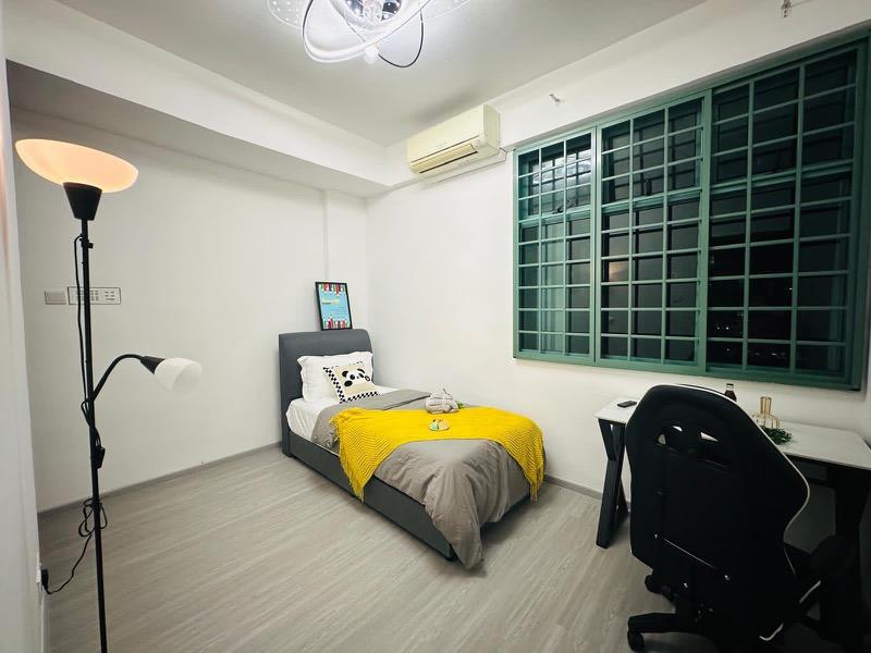 Changi Court Condominium Room Rental, $1,668, 1 Bed 1 Bath 220 sqft $7.58 psf