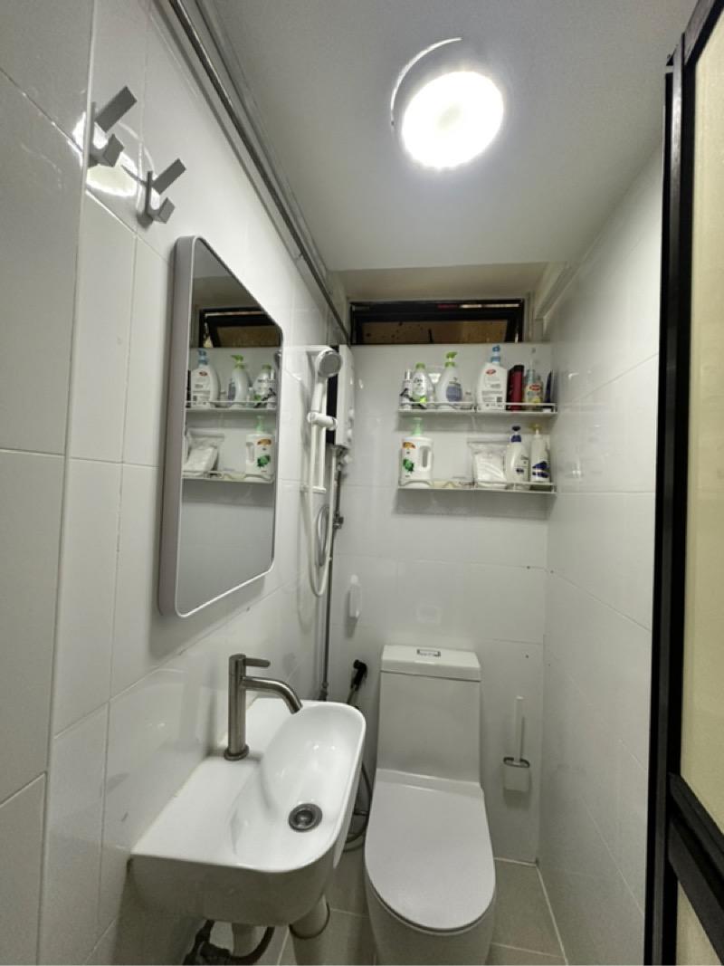 People's Park Complex Apartment Room Rental, $2,100, 1 Bed 1 Bath 300 sqft $7.00 psf