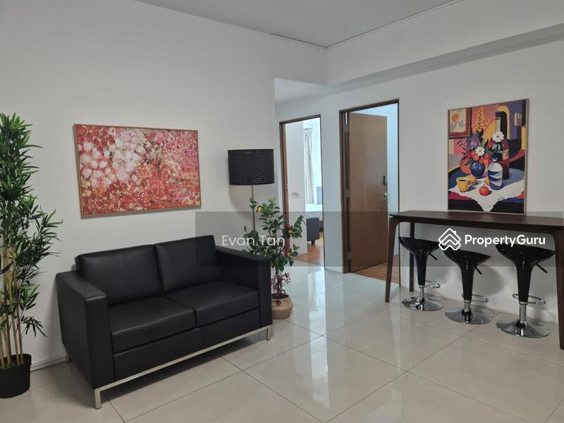 Master Room Mins to Lavender MRT!