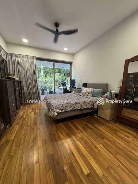 The Seafront on Meyer