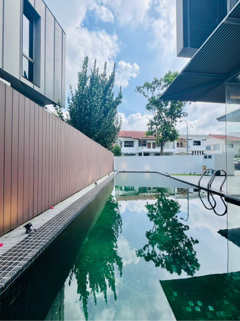 Shamrock Park Semi-Detached House For Rent, $18,800, 5 Bed 6 Bath 4,600 sqft $5.68 psf