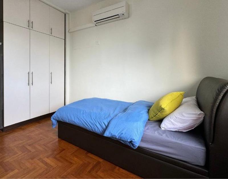 Riverwalk Apartments Apartment Room Rental, $2,000, 1 Bed 1 Bath 150 sqft $13.33 psf