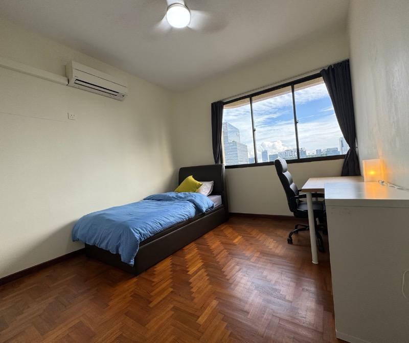 Riverwalk Apartments Apartment Room Rental, $2,000, 1 Bed 1 Bath 150 sqft $13.33 psf