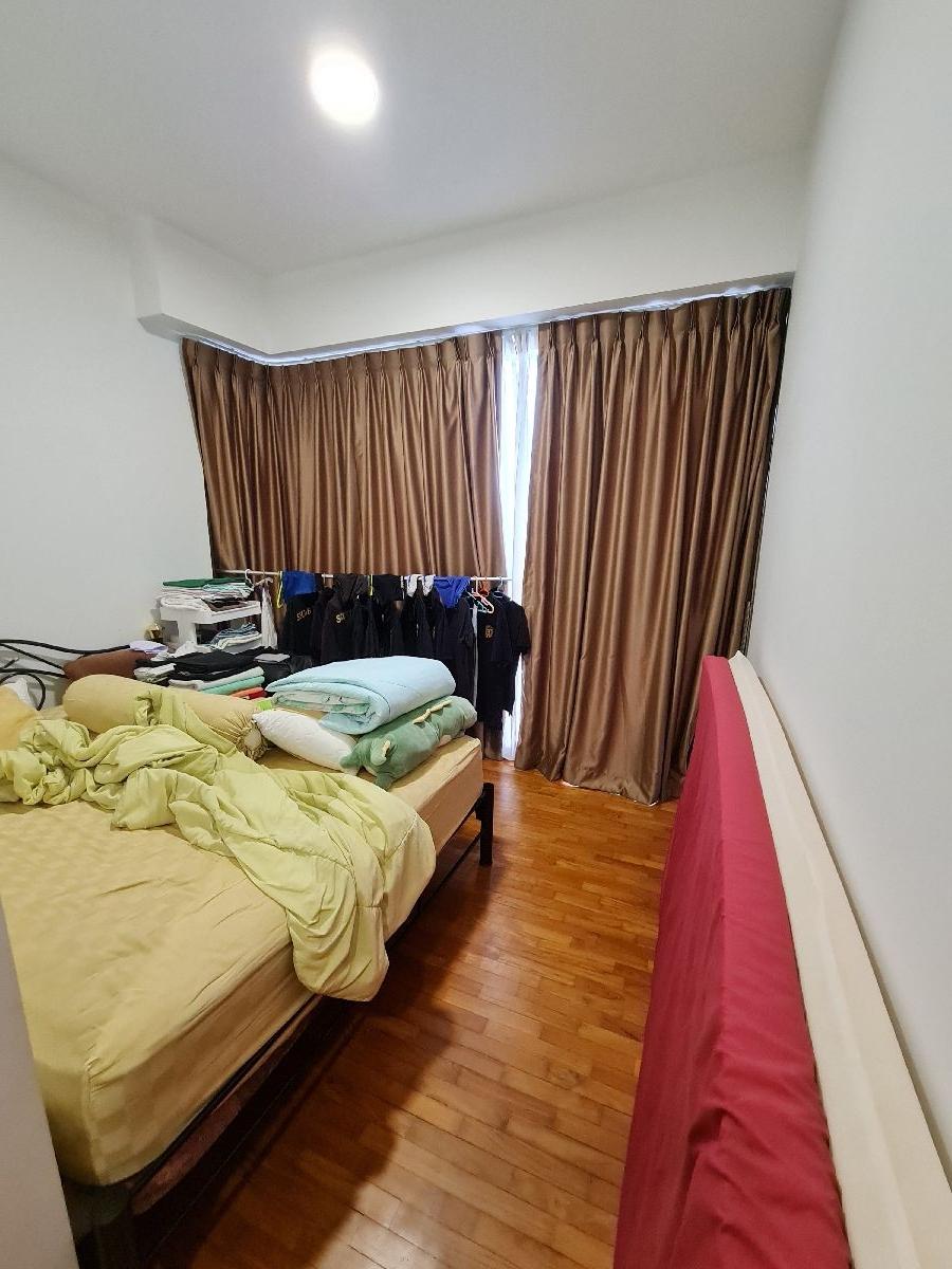 Sims Urban Oasis Condominium Room Rental, $1,900, 1 Bed 1 Bath 624 sqft $3.04 psf