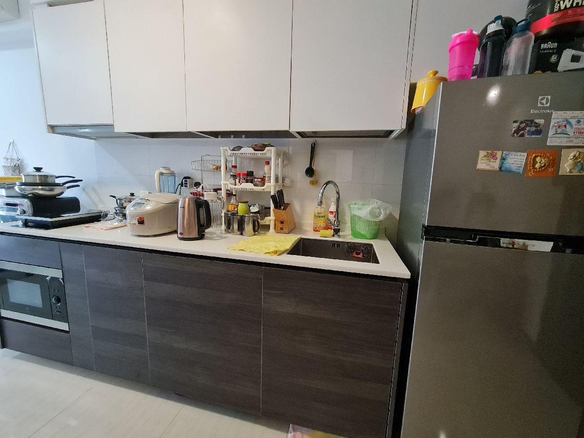 Sims Urban Oasis Condominium Room Rental, $1,900, 1 Bed 1 Bath 624 sqft $3.04 psf