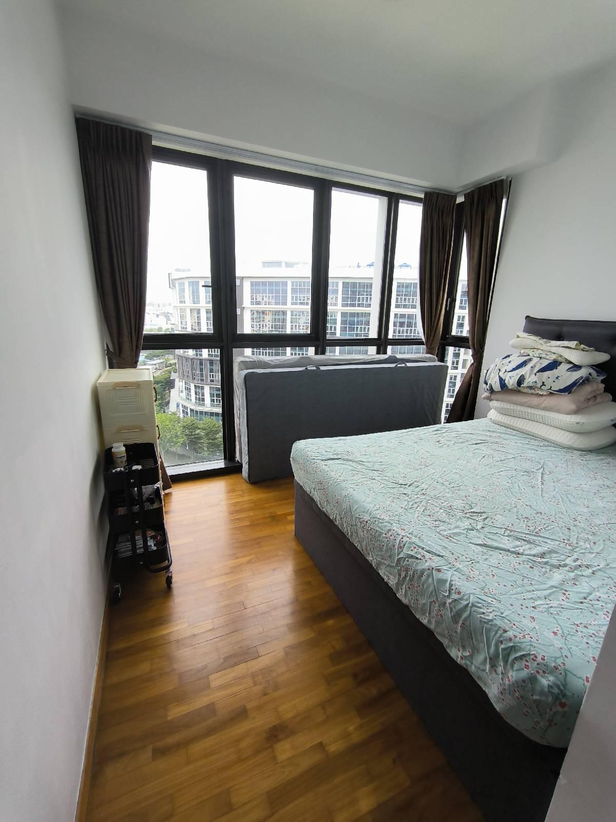 Sims Urban Oasis Condominium Room Rental, $1,900, 1 Bed 1 Bath 624 sqft $3.04 psf