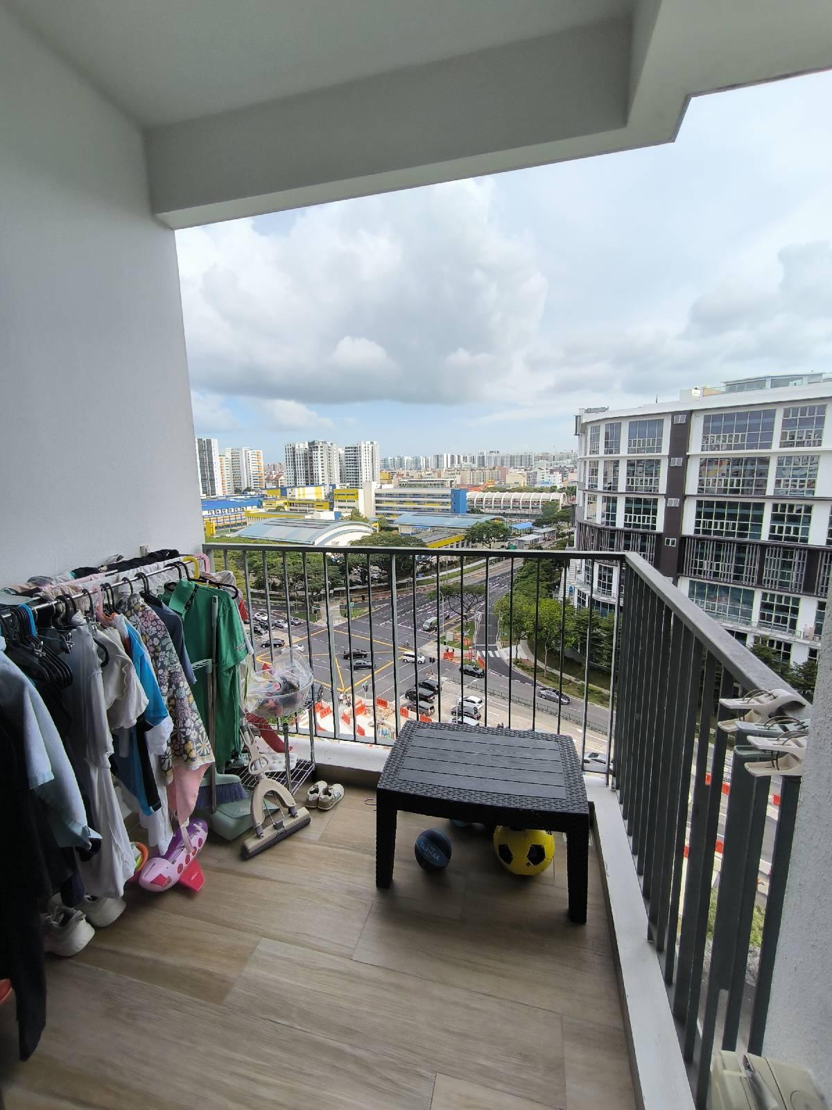 Sims Urban Oasis Condominium Room Rental, $1,900, 1 Bed 1 Bath 624 sqft $3.04 psf