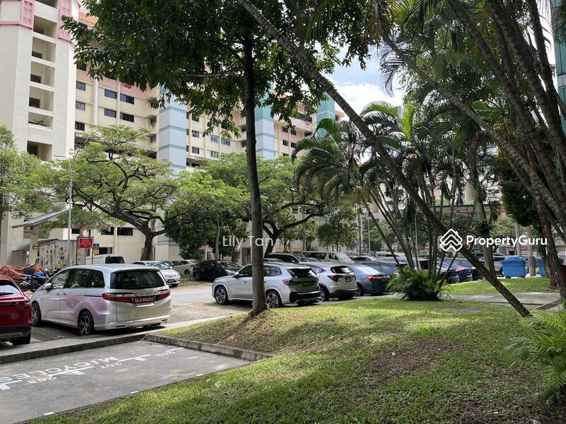 Prop-GPT: HDB Flat: D05 Clementi 707 Clementi West Street 2
