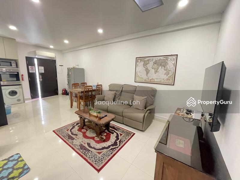 Prop-GPT: Apartment: D08  Cambridge Road