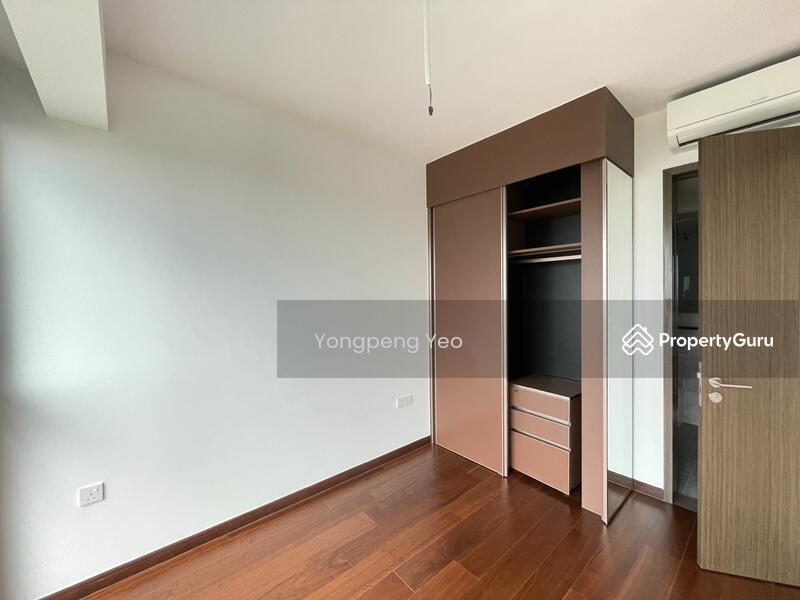 Condominium for Rent: D05, 119027