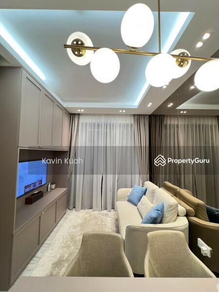 Prop-GPT: Condominium: D14 Paya Lebar Parc Esta