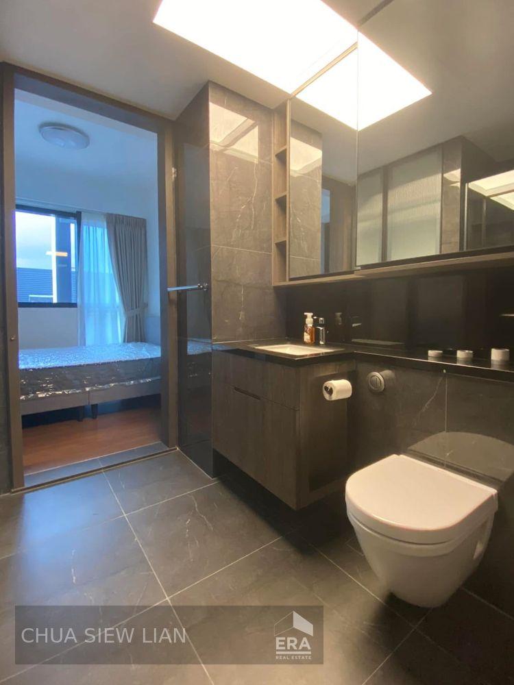 Prop-GPT: Condominium: D07 Middle Road The M