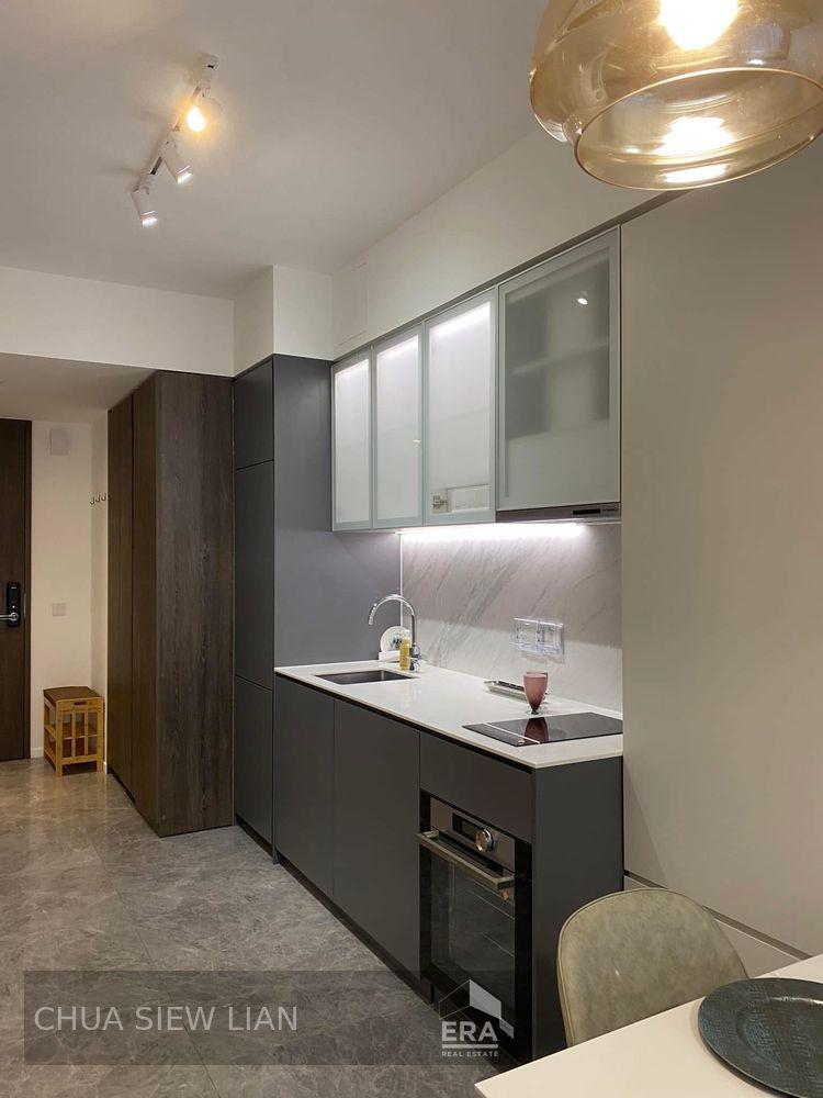 Move-in Ready Unit Ideal for One-person Living in the Heart of Bugis