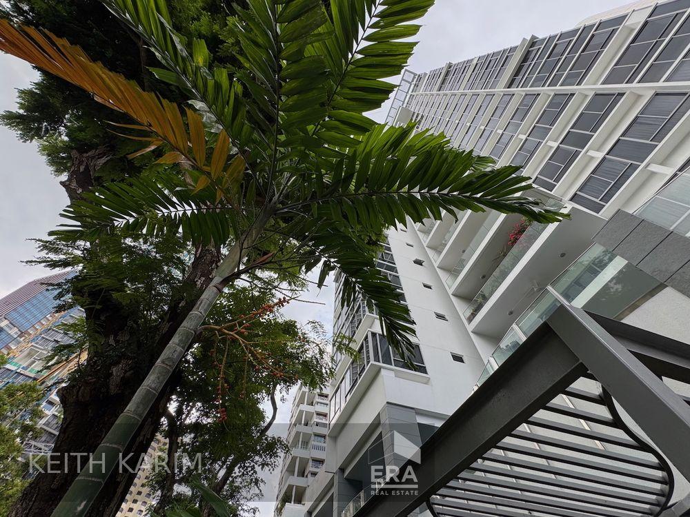 Functional Well Maintained 2, 3 or 4 Bedders With Private Lift!