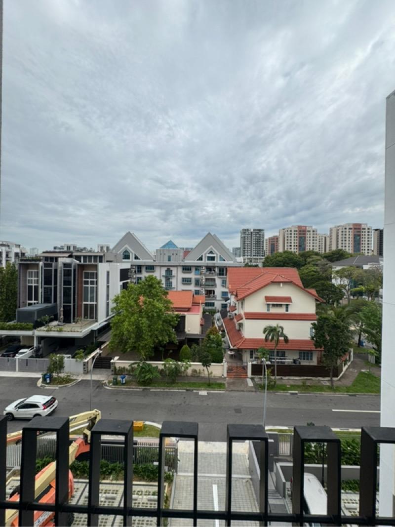 Royal Hallmark Condominium Room Rental, $1,800, 1 Bed 1 Bath 150 sqft $12.00 psf