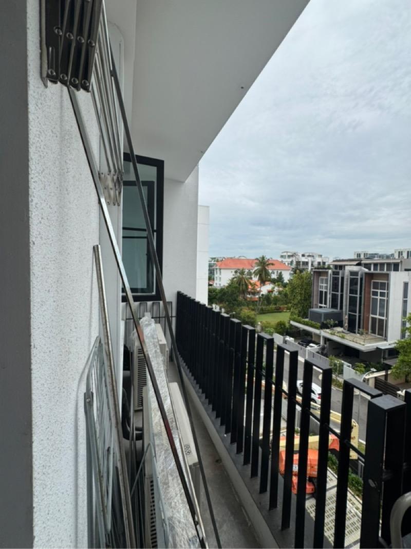 Royal Hallmark Condominium Room Rental, $1,800, 1 Bed 1 Bath 150 sqft $12.00 psf