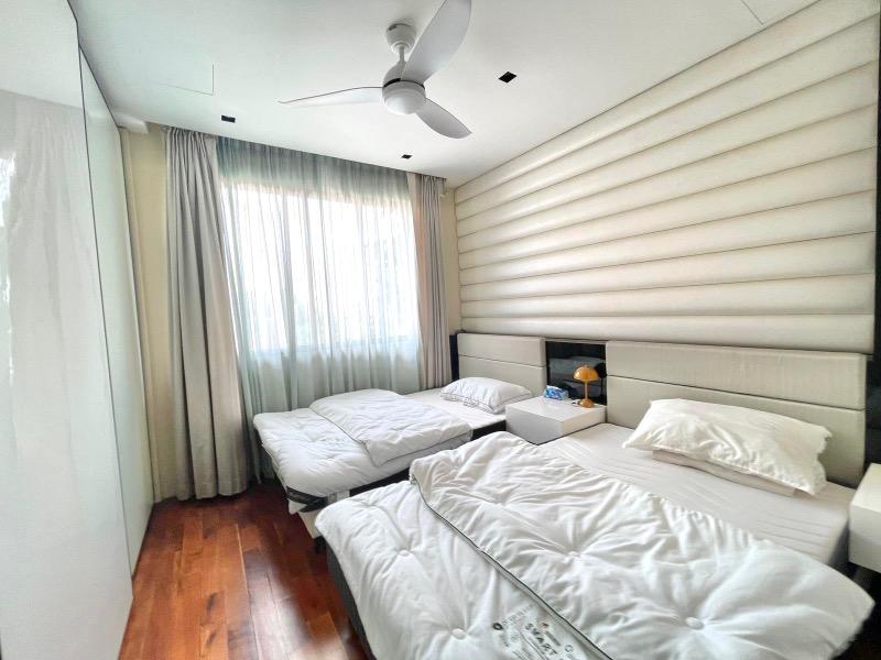 7 GREEN LANE Semi-Detached House For Rent, $22,000, 6 Bed 6 Bath 4,087 sqft $5.38 psf