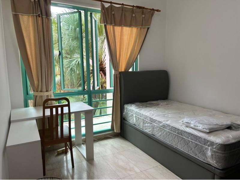 Prop-GPT: Condominium: D23  17 HAZEL PARK TERRACE