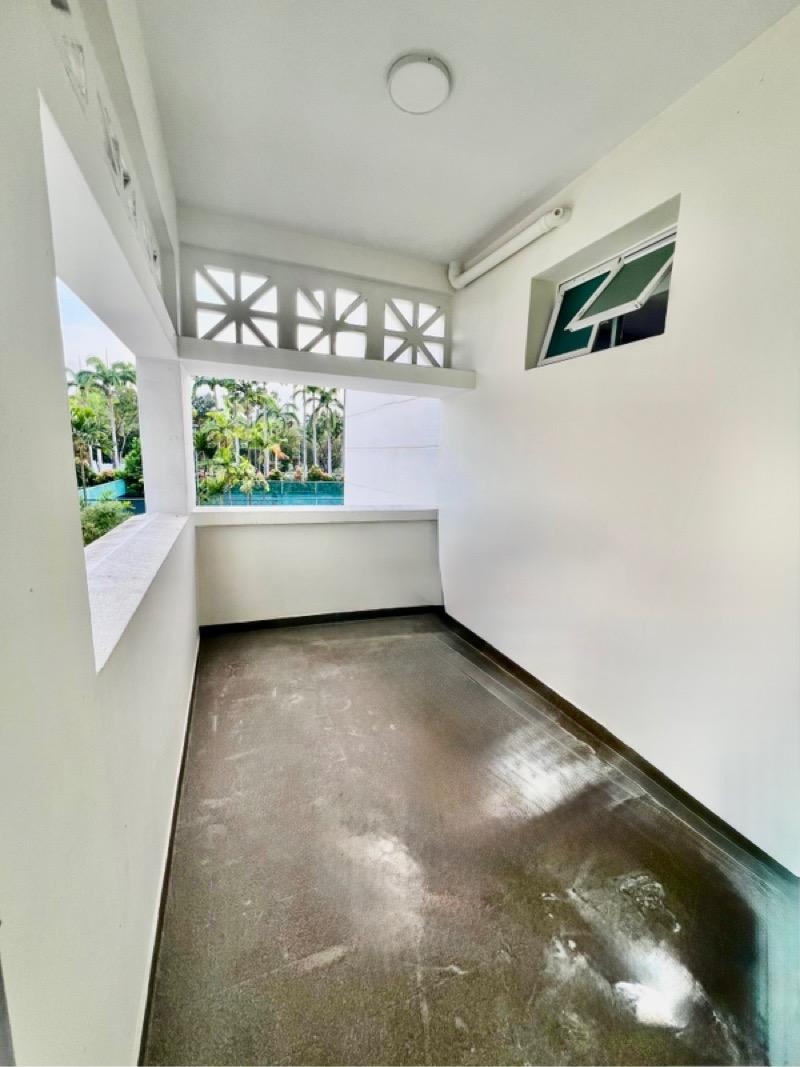 Villa De West Condominium Room Rental, $1,850, 1 Bed 2 Bath 200 sqft $9.25 psf