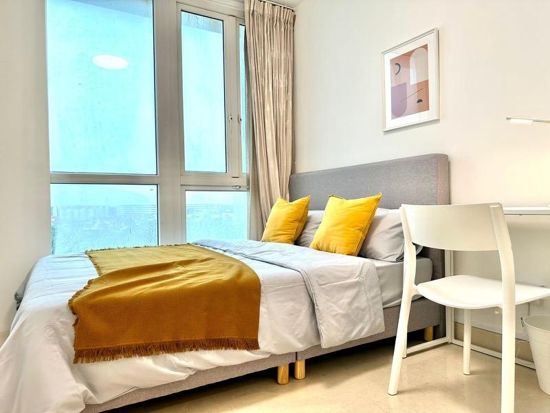 Changi Rise Condo Condominium Room Rental, $1,999, 1 Bed 1 Bath 250 sqft $8.00 psf