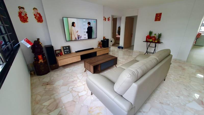 338 Bukit Batok Street 34 HDB Apartment Room Rental, $950, 1 Bed 376 sqft $2.53 psf