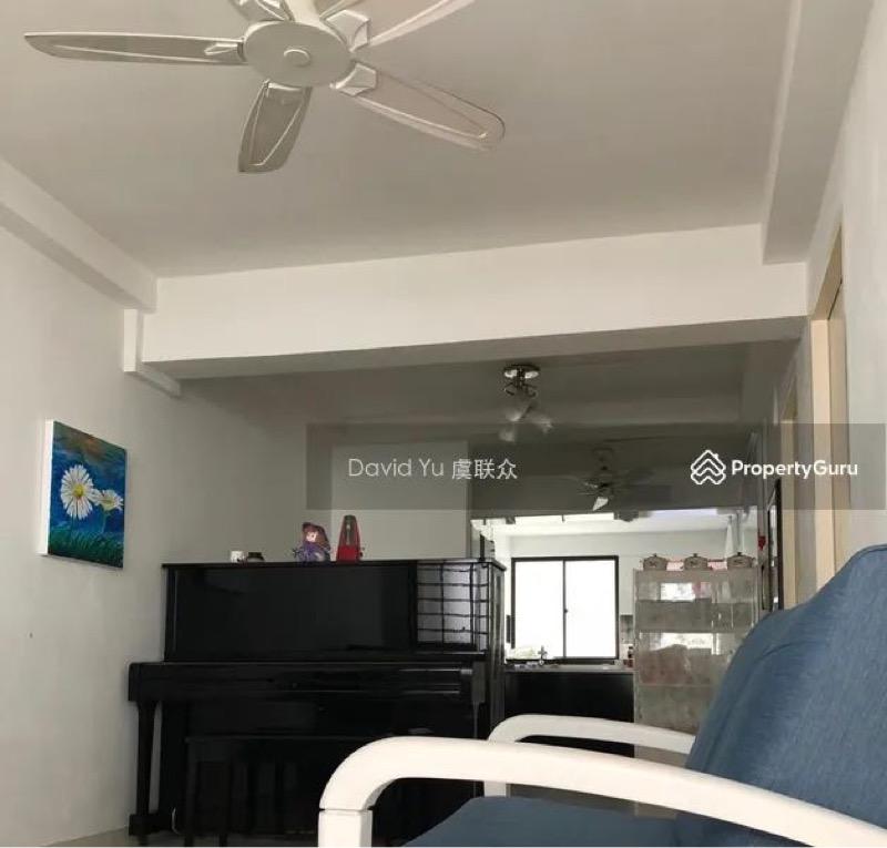 Prop-GPT: HDB Apartment: D10 Holland 4 Holland Close