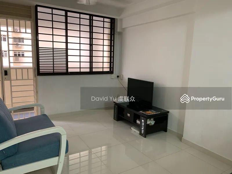 4 Holland Close HDB Apartment For Rent, $3,500, 2 Bed 2 Bath 635 sqft $5.51 psf