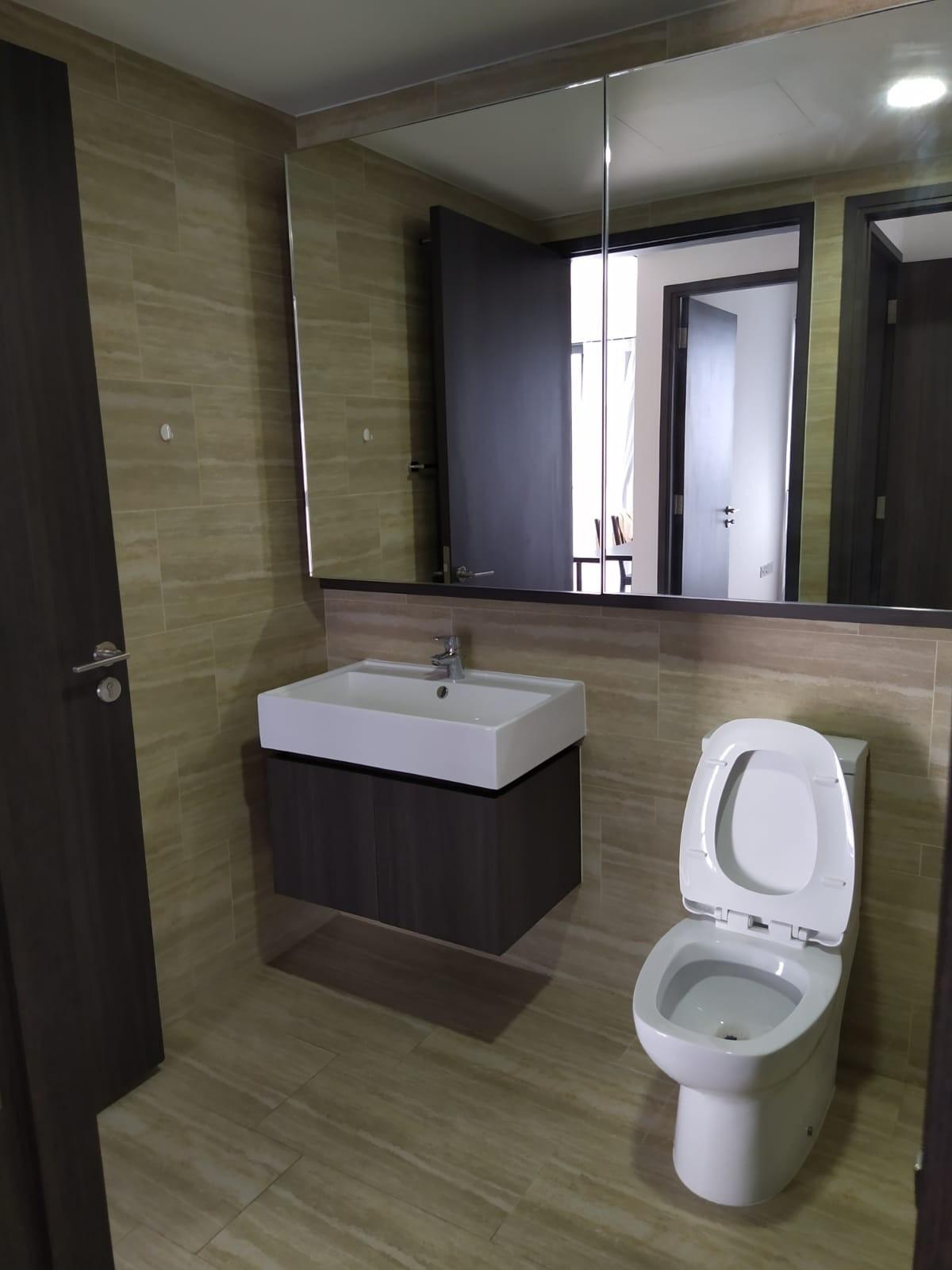 North Park Residences Condominium For Rent, $3,413, 2 Bed 1 Bath 634 sqft $5.38 psf