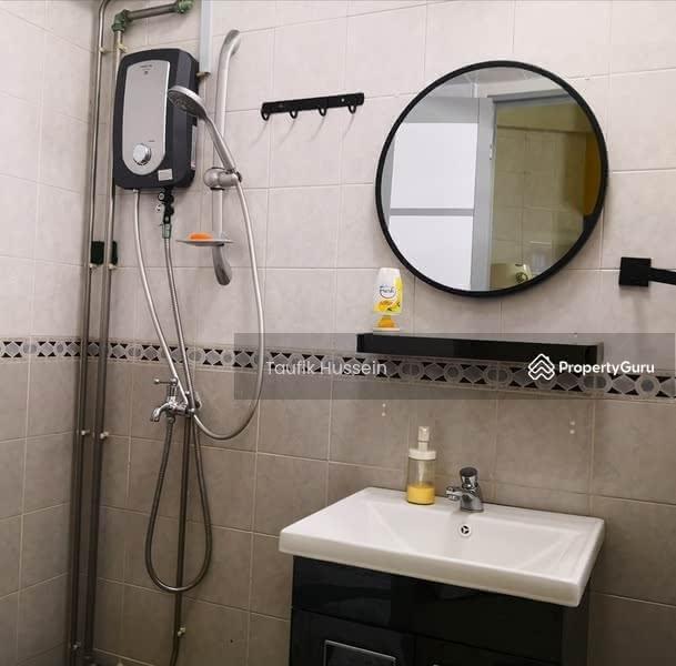 292B Compassvale Street