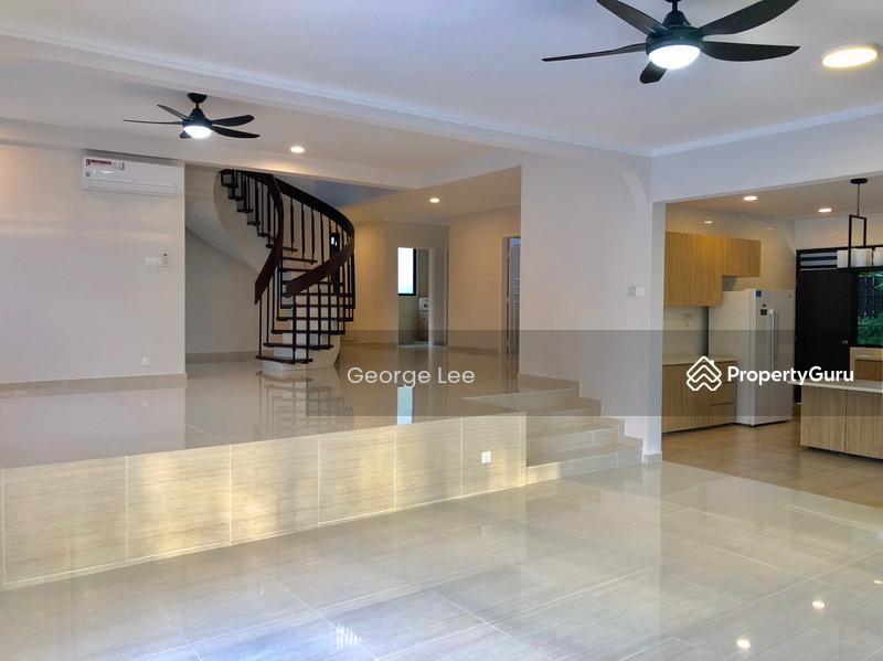 Prop-GPT: Bungalow - Good Class: D11 Chancery Newly upgraded Charmer!
